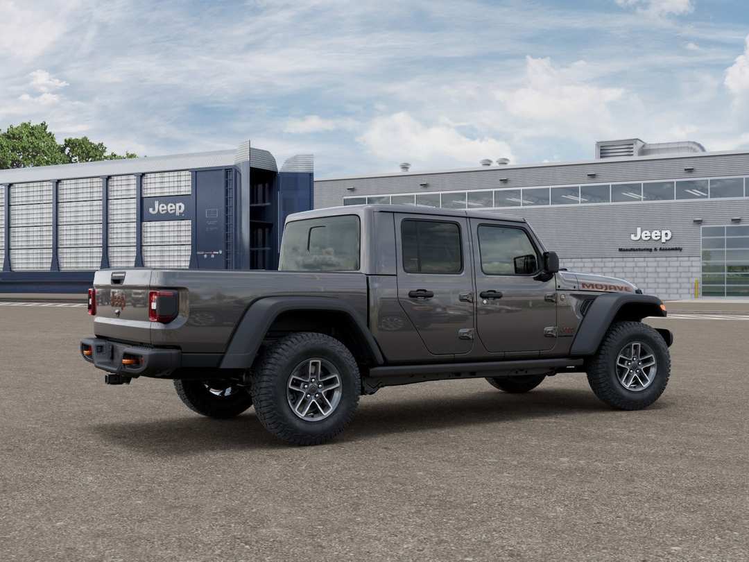 2026 Jeep Gladiator Mojave - Image 2