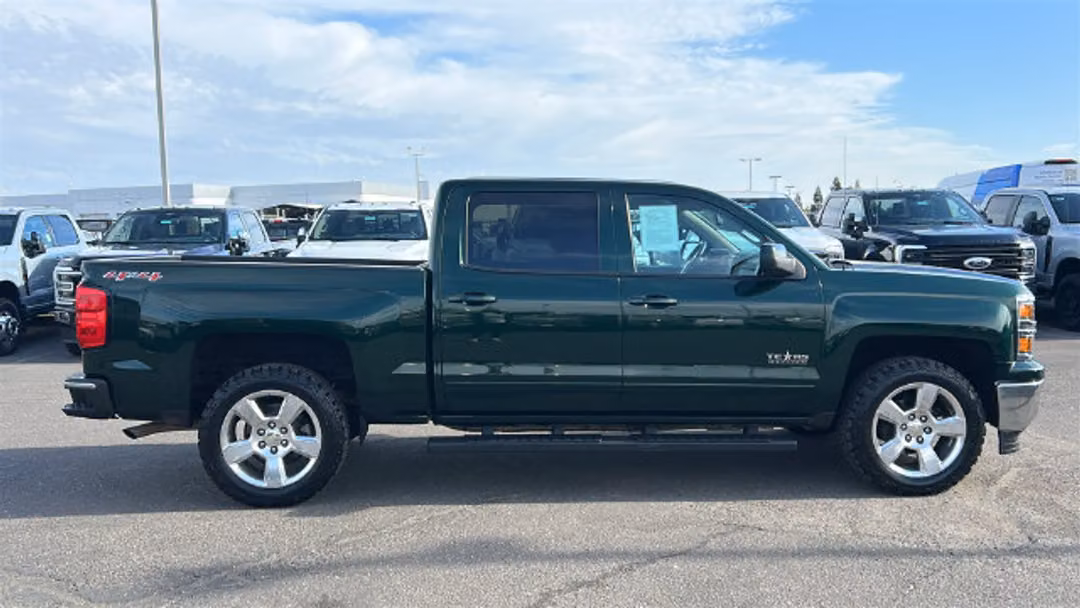 2015 Chevrolet Silverado 1500 LT - Image 2