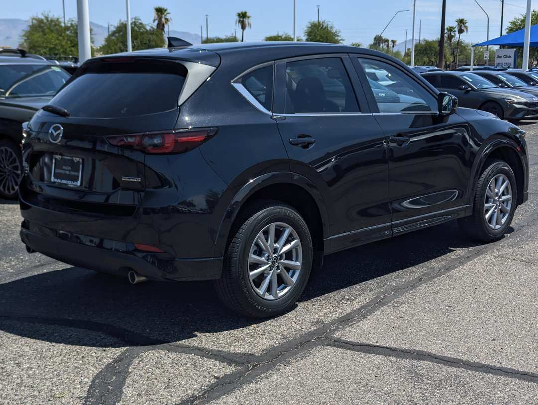 2024 MAZDA CX-5 2.5 S Preferred Package - Image 2