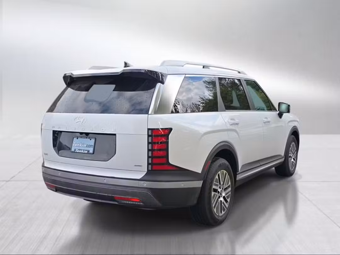 2026 Hyundai Palisade Hybrid SEL Premium - Image 3