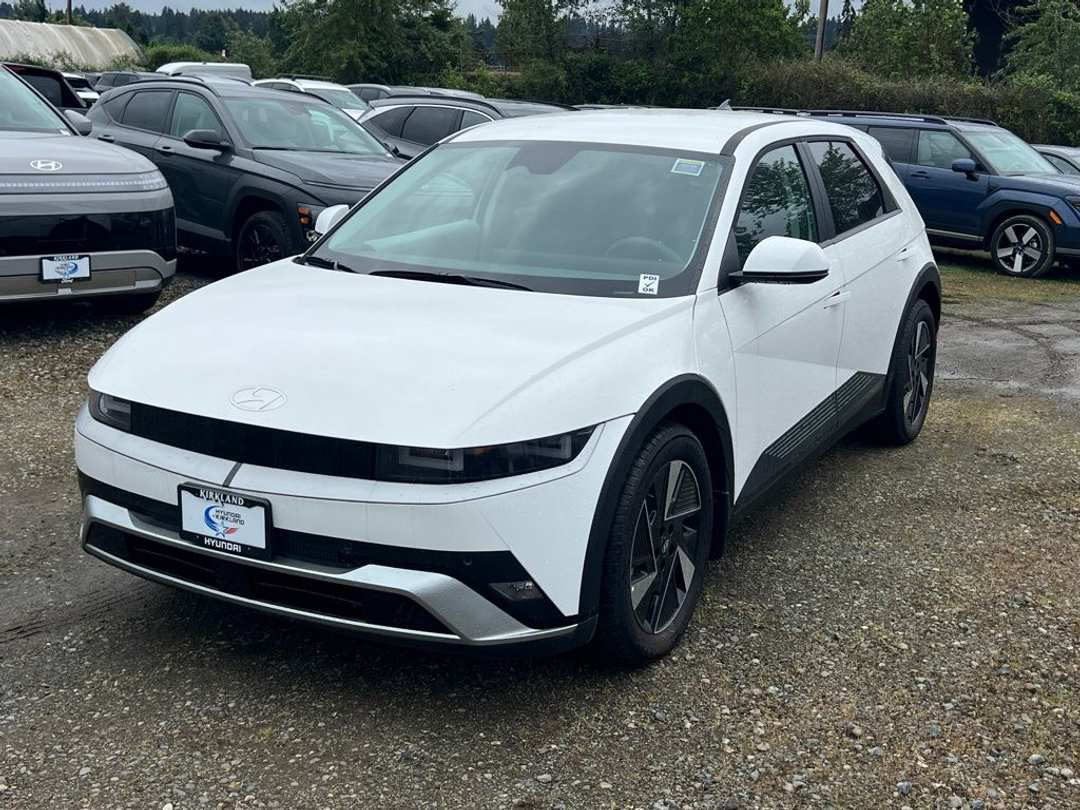 2026 Hyundai Ioniq 5 SEL - Image 3