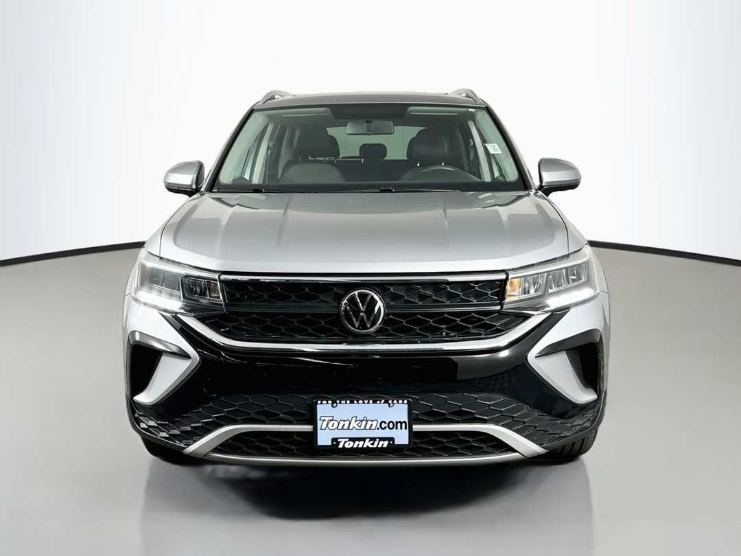 2022 Volkswagen Taos 1.5T SE - Image 3