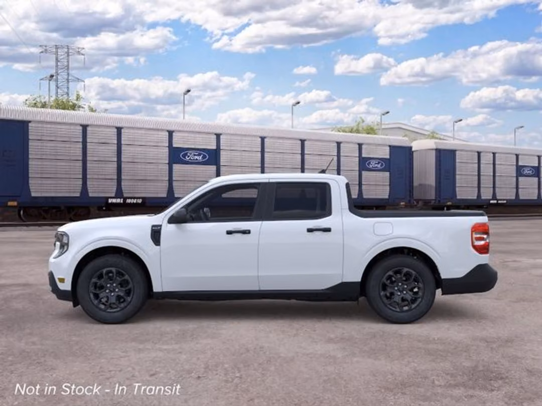 2026 Ford Maverick XLT - Image 3