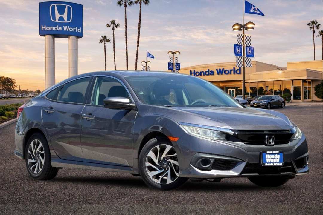2018 Honda Civic EX - Image 2