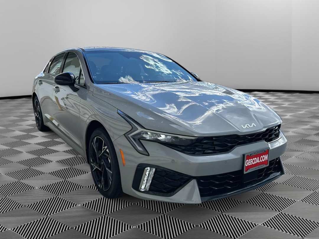 2026 Kia K5 GTLine - Image 3