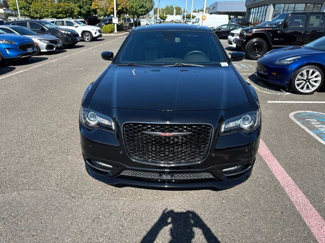 2023 Chrysler 300 S - Image 2