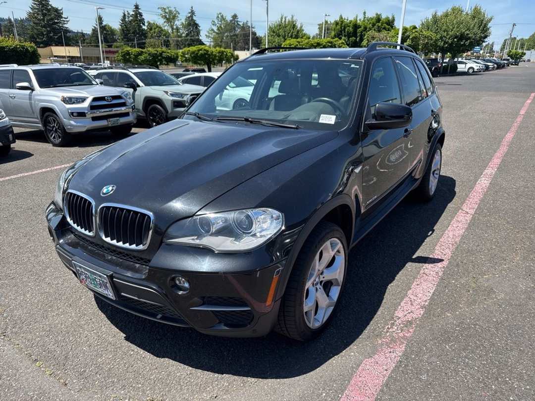 2013 BMW X5 xDrive35i - Image 3