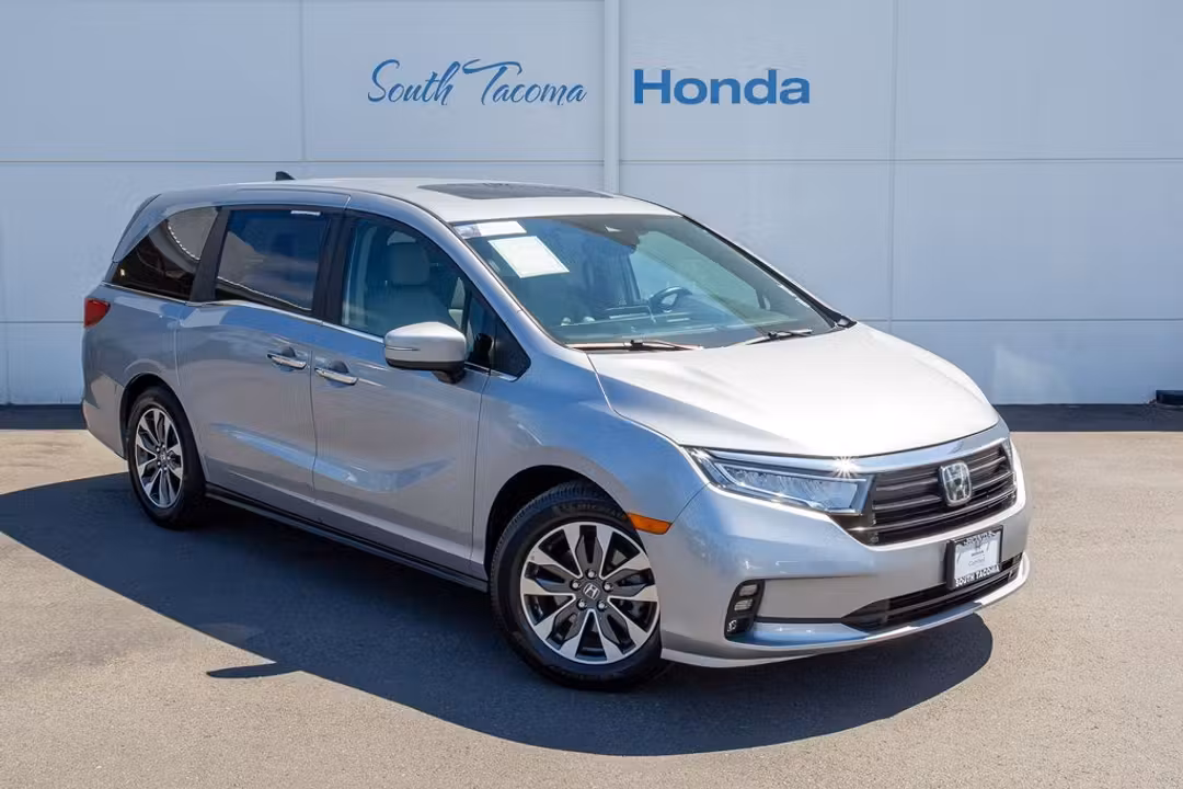 2022 Honda Odyssey EXL - Image 2