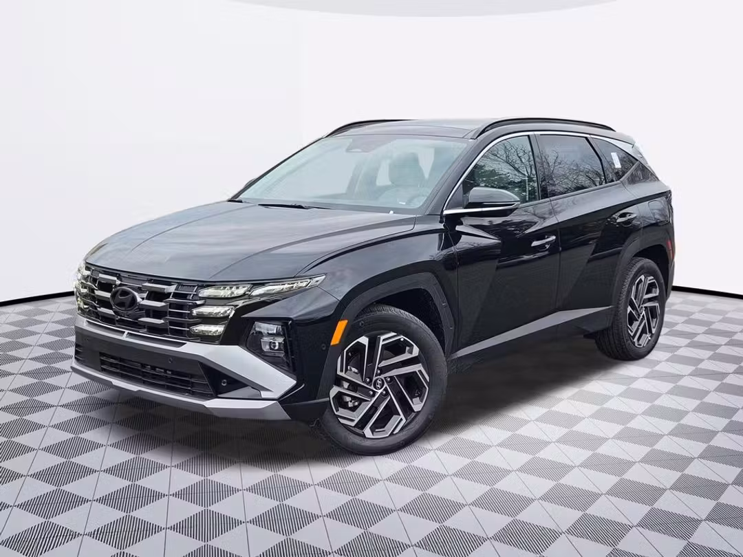 2026 Hyundai Tucson Hybrid Limited - Image 2