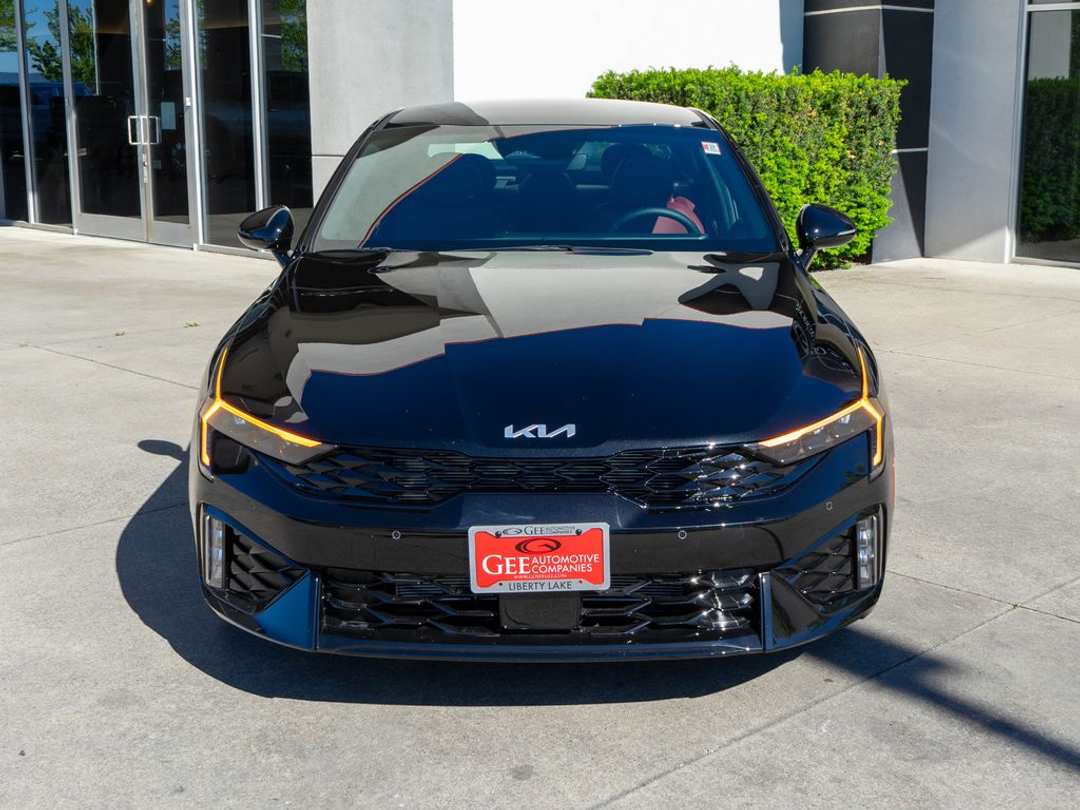 2026 Kia K5 GTLine - Image 2