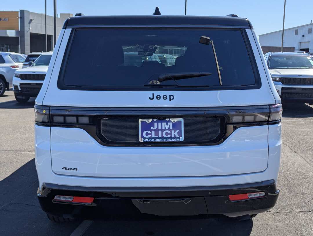 2026 Jeep Grand Wagoneer L Summit Obsidian - Image 3