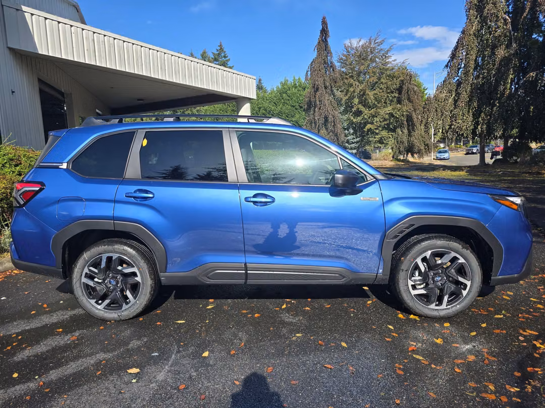 2026 Subaru Forester Premium Hybrid - Image 3