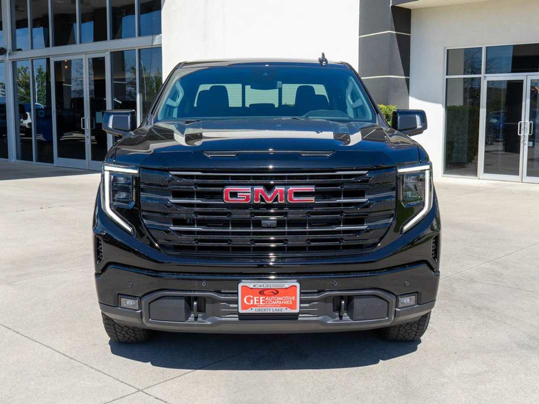 2026 GMC Sierra 1500 Elevation - Image 2