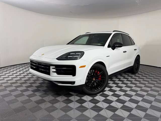 2026 Porsche Cayenne E-Hybrid S