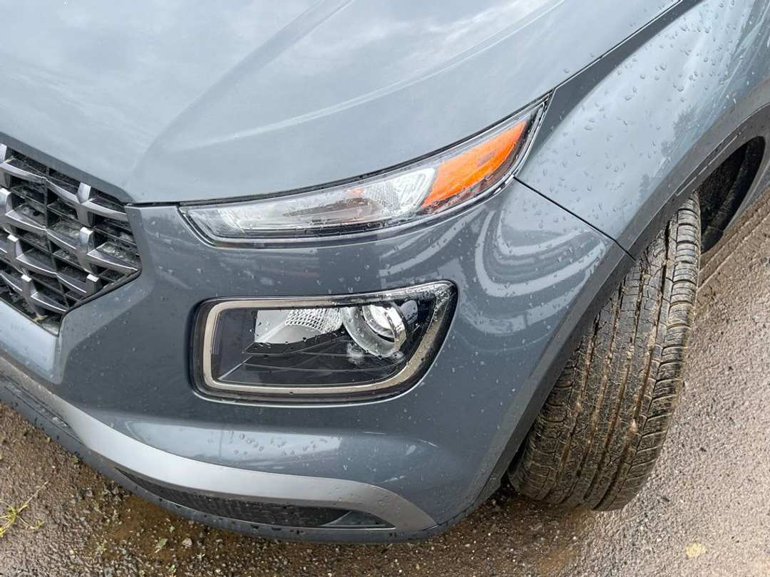 2026 Hyundai Venue SEL - Image 3