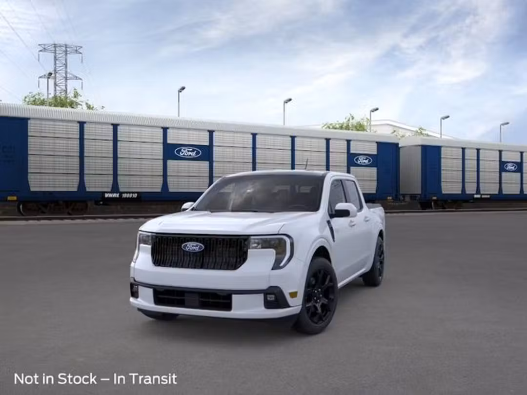 2026 Ford Maverick Lobo Standard - Image 2