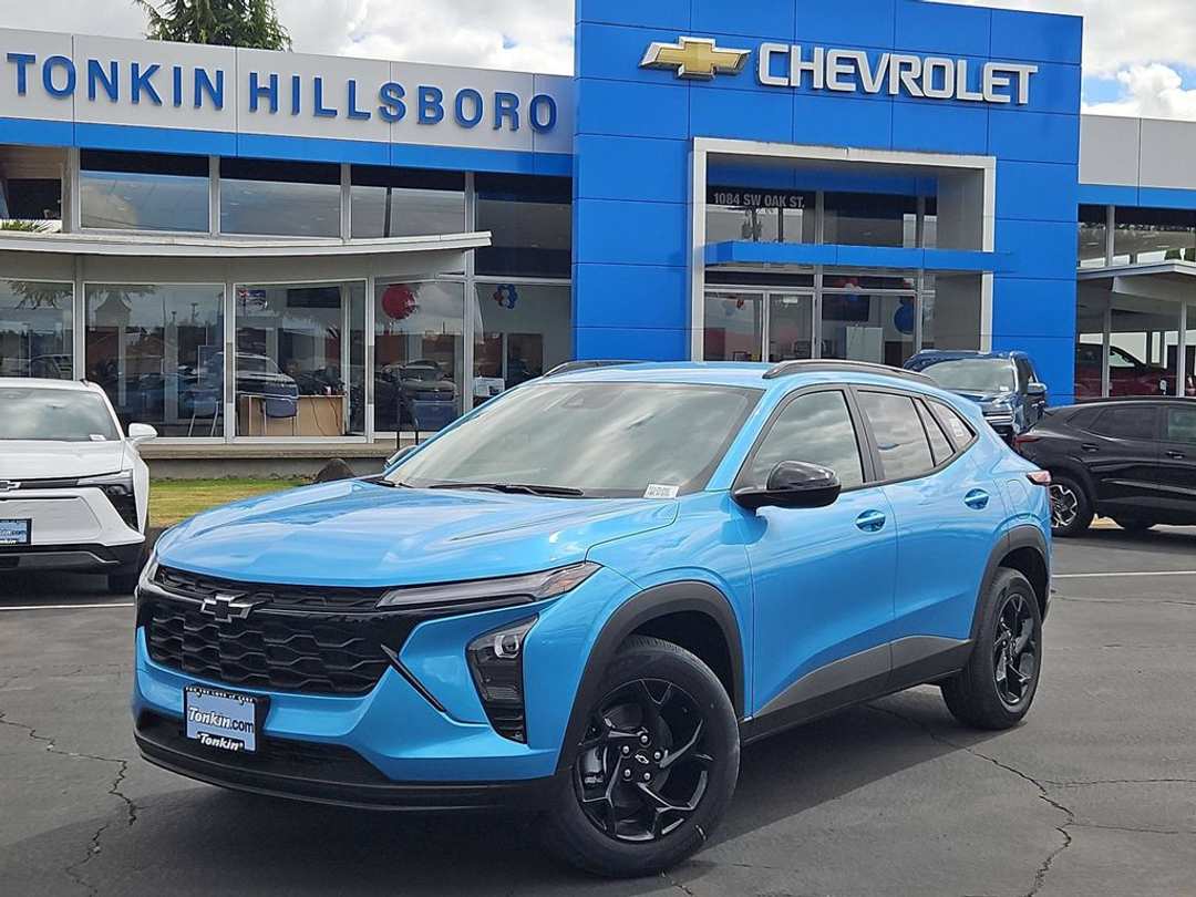 2026 Chevrolet Trax LT - Image 2