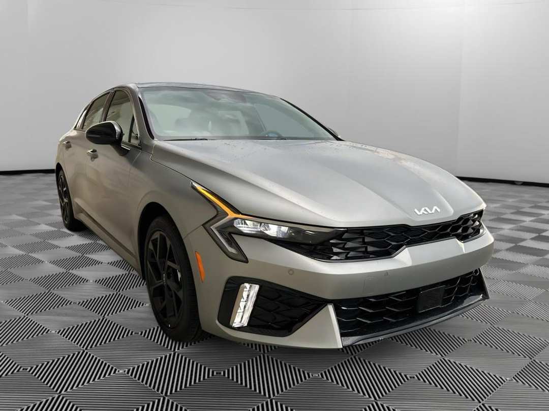 2026 Kia K5 GTLine - Image 3