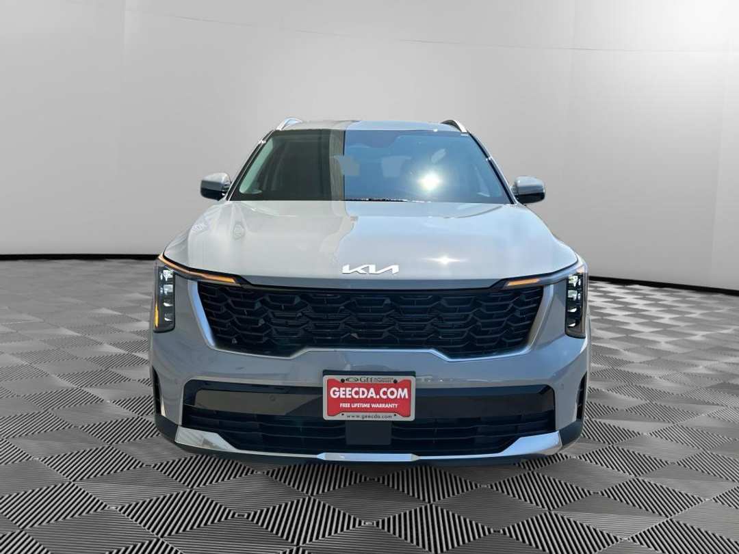 2026 Kia Sorento S - Image 2