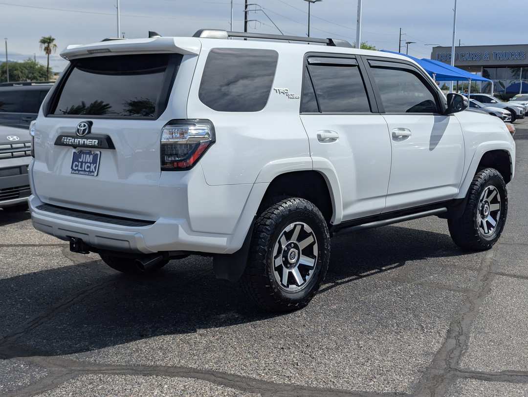 2023 Toyota 4Runner TRD Off Road Premium - Image 2