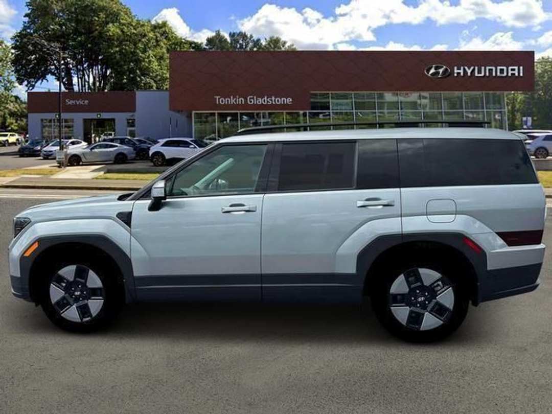 2026 Hyundai Santa Fe Hybrid SEL - Image 3