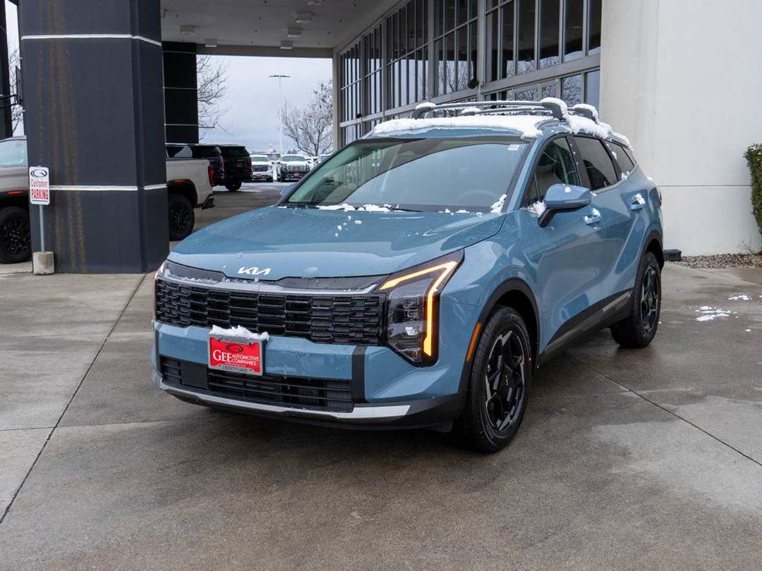 2026 Kia Sportage Hybrid EX - Image 3