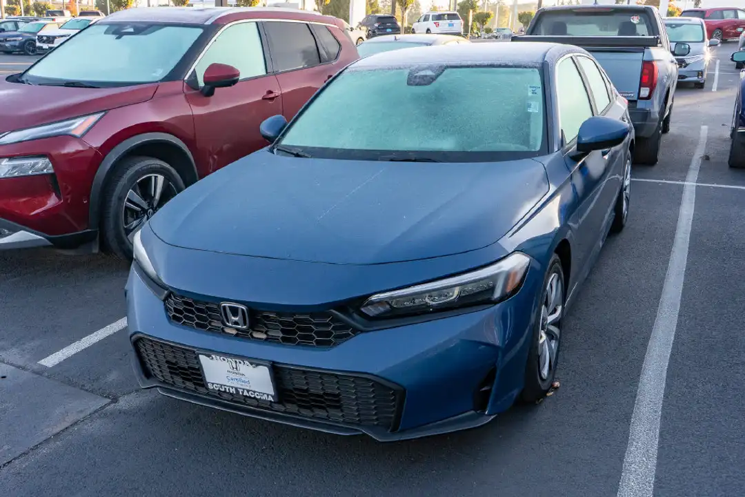 2026 Honda Civic LX - Image 3