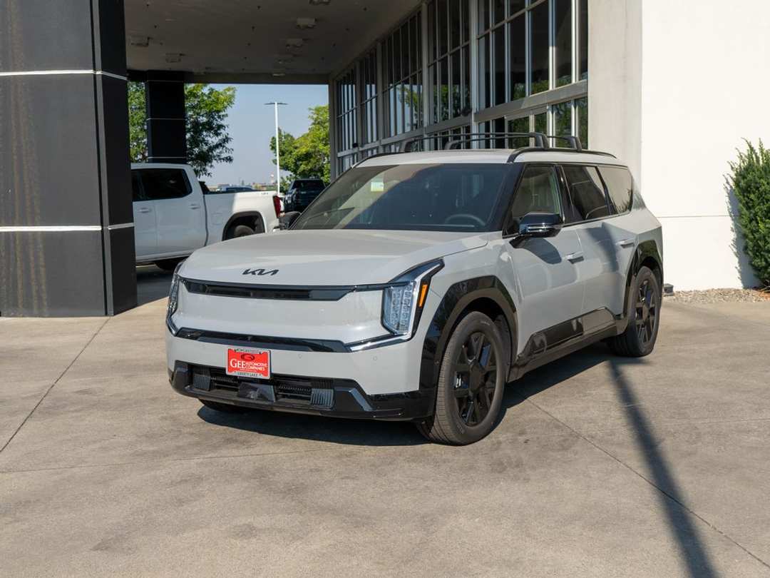 2026 Kia Ev9 Land - Image 3