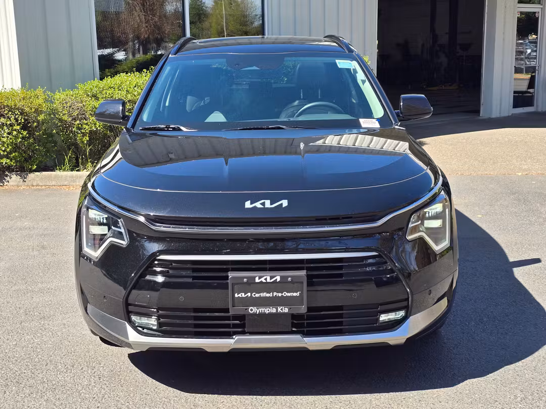 2024 Kia Niro Plug-In Hybrid SX - Image 2