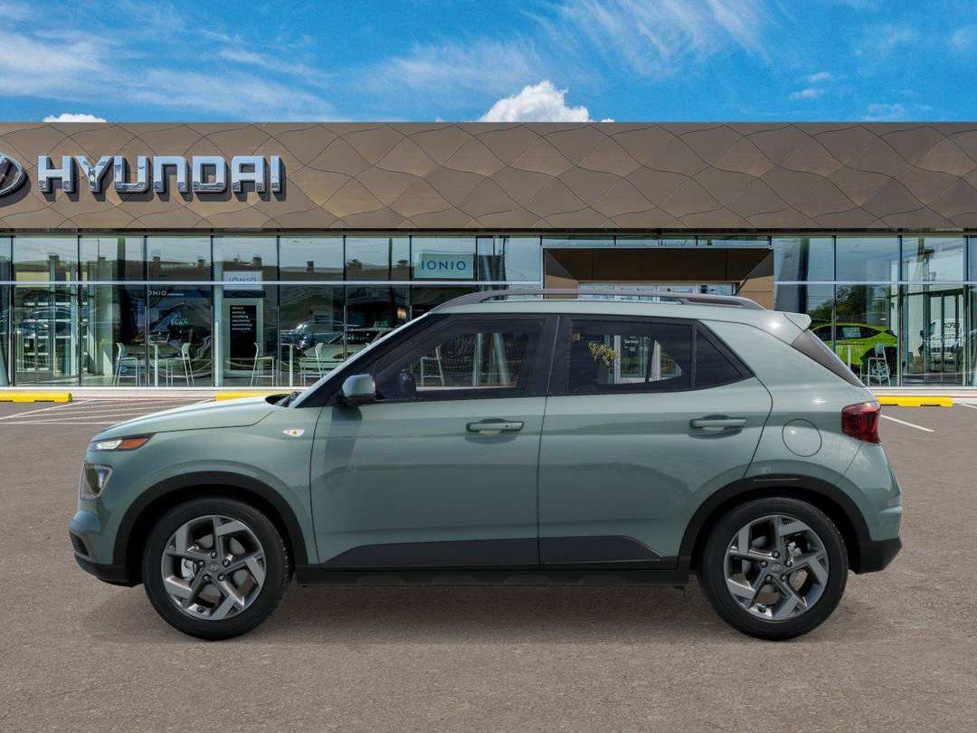 2026 Hyundai Venue SEL - Image 3