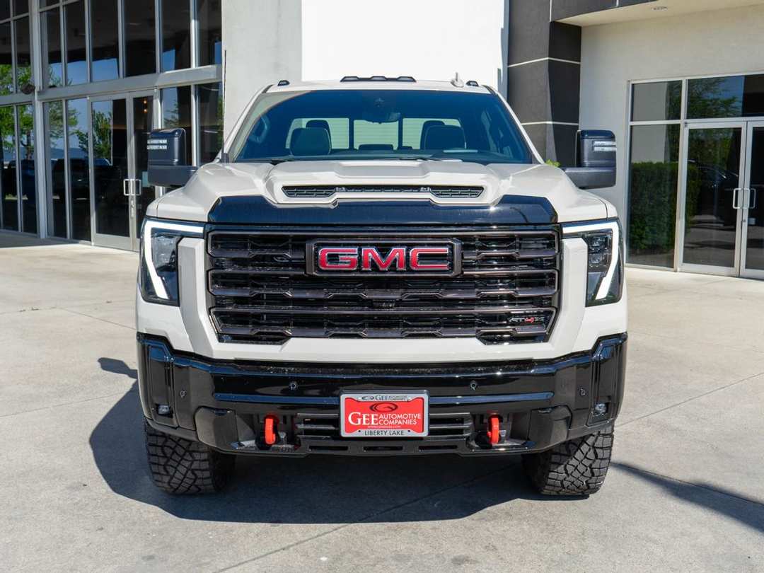 2026 GMC Sierra 2500Hd AT4X - Image 2