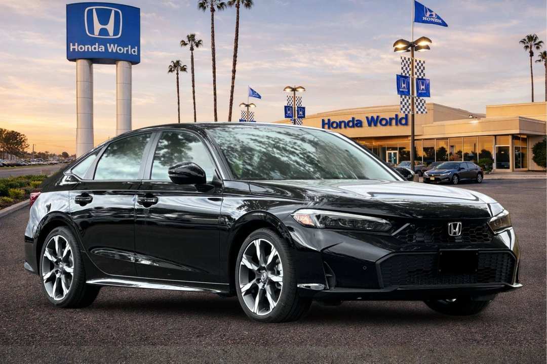2026 Honda Civic Hybrid Sport Touring - Image 2