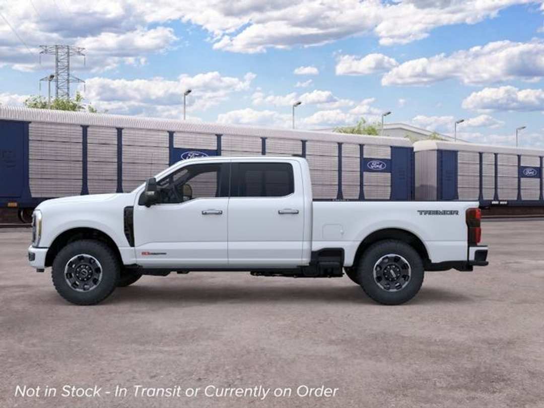 2026 Ford F-250Sd Platinum - Image 3