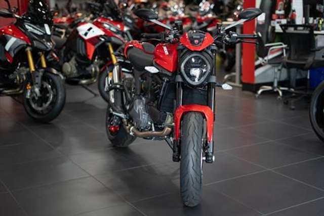 2025 Ducati Monster Plus Demo