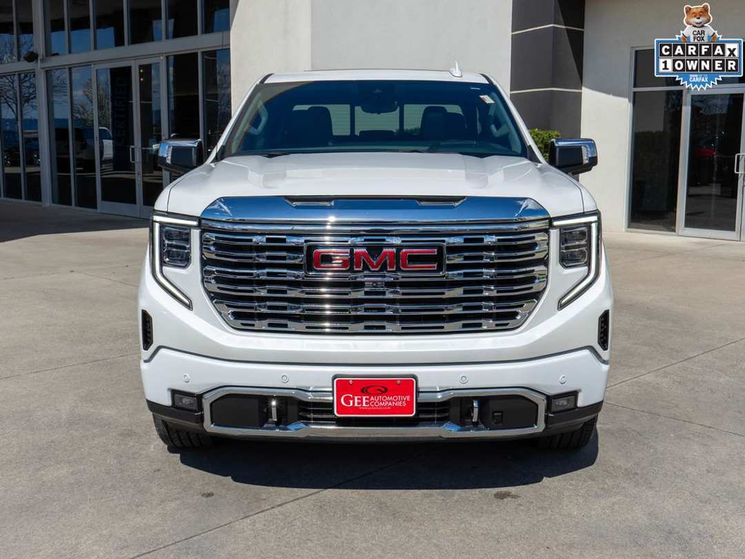 2024 GMC Sierra 1500 Denali - Image 2