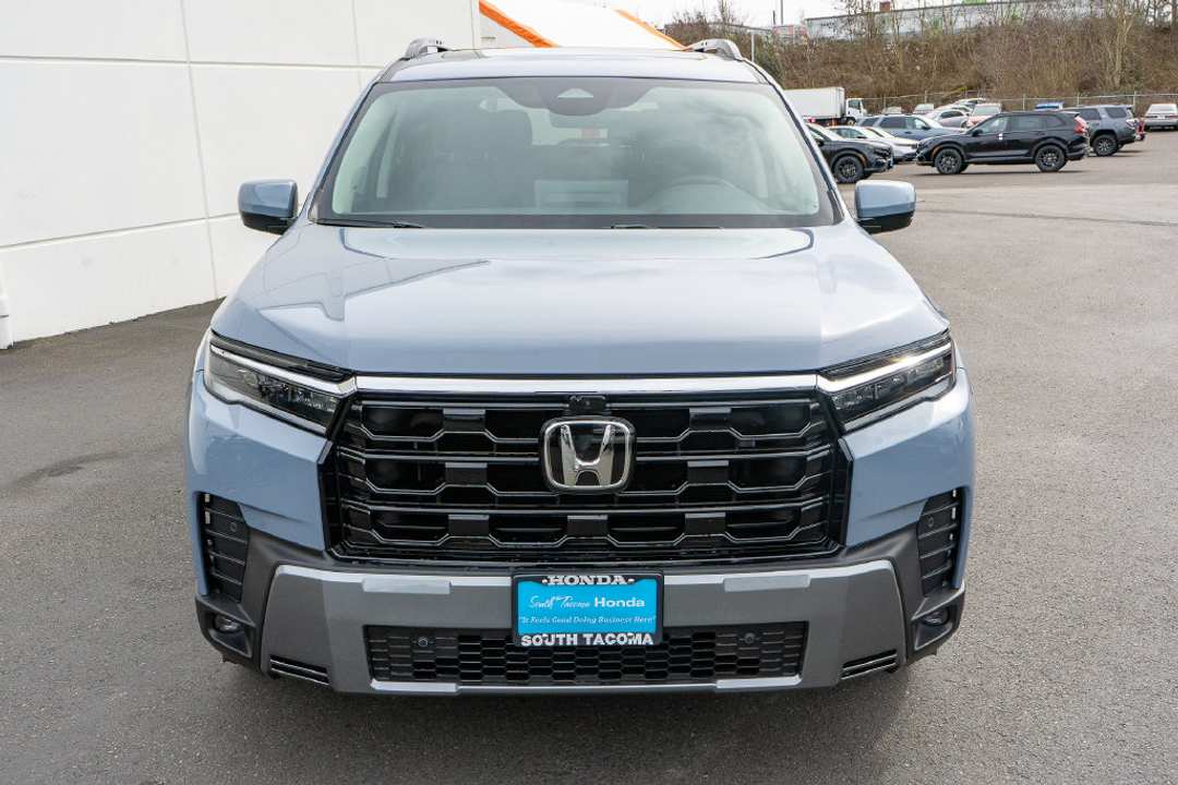 2026 Honda Pilot Touring S - Image 3