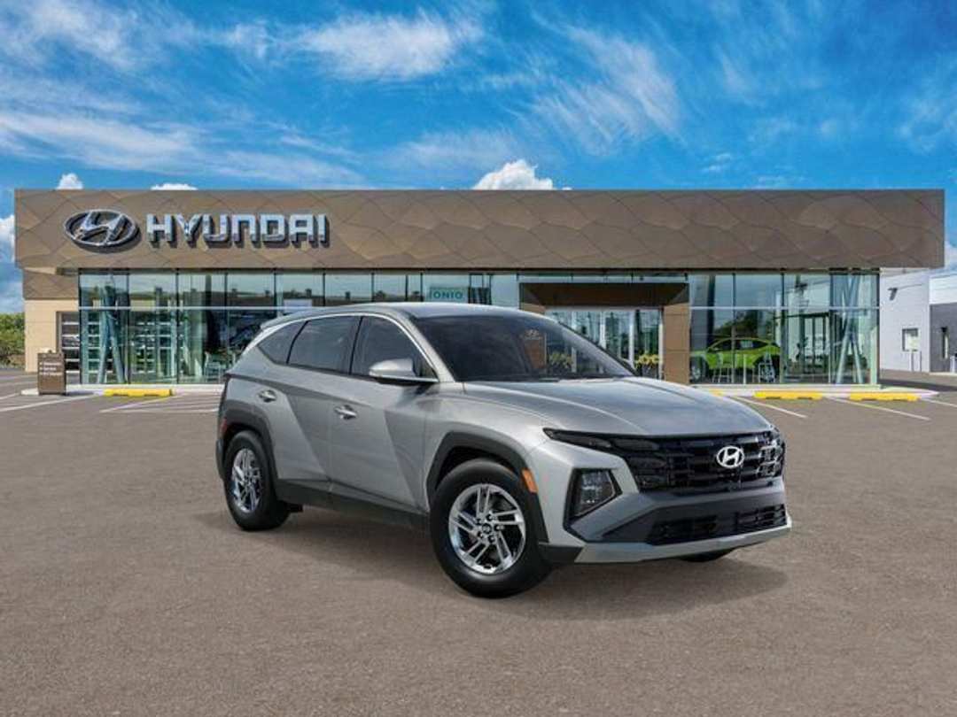 2026 Hyundai Tucson SE - Image 2