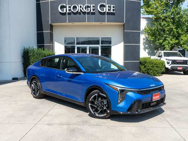 2026 Kia K4 GTLine