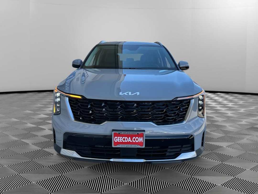 2026 Kia Sorento S - Image 2
