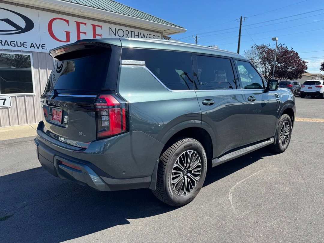 2026 Nissan Armada SL - Image 3
