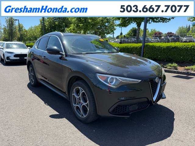 2018 Alfa Romeo Stelvio Base