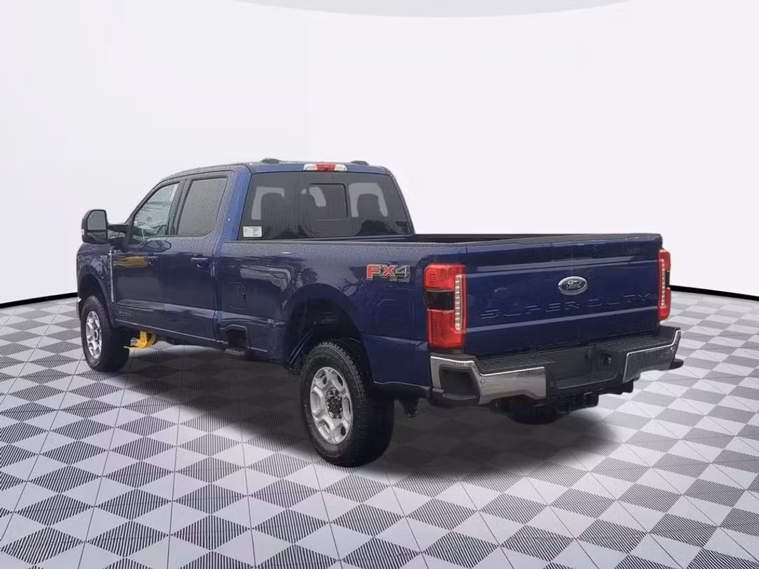 2026 Ford F-250Sd XLT - Image 3
