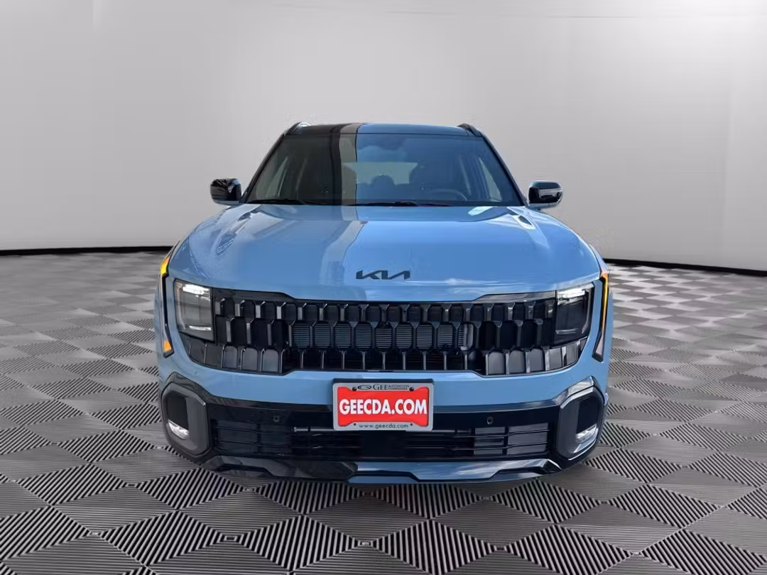 2027 Kia Seltos XLine SX - Image 2