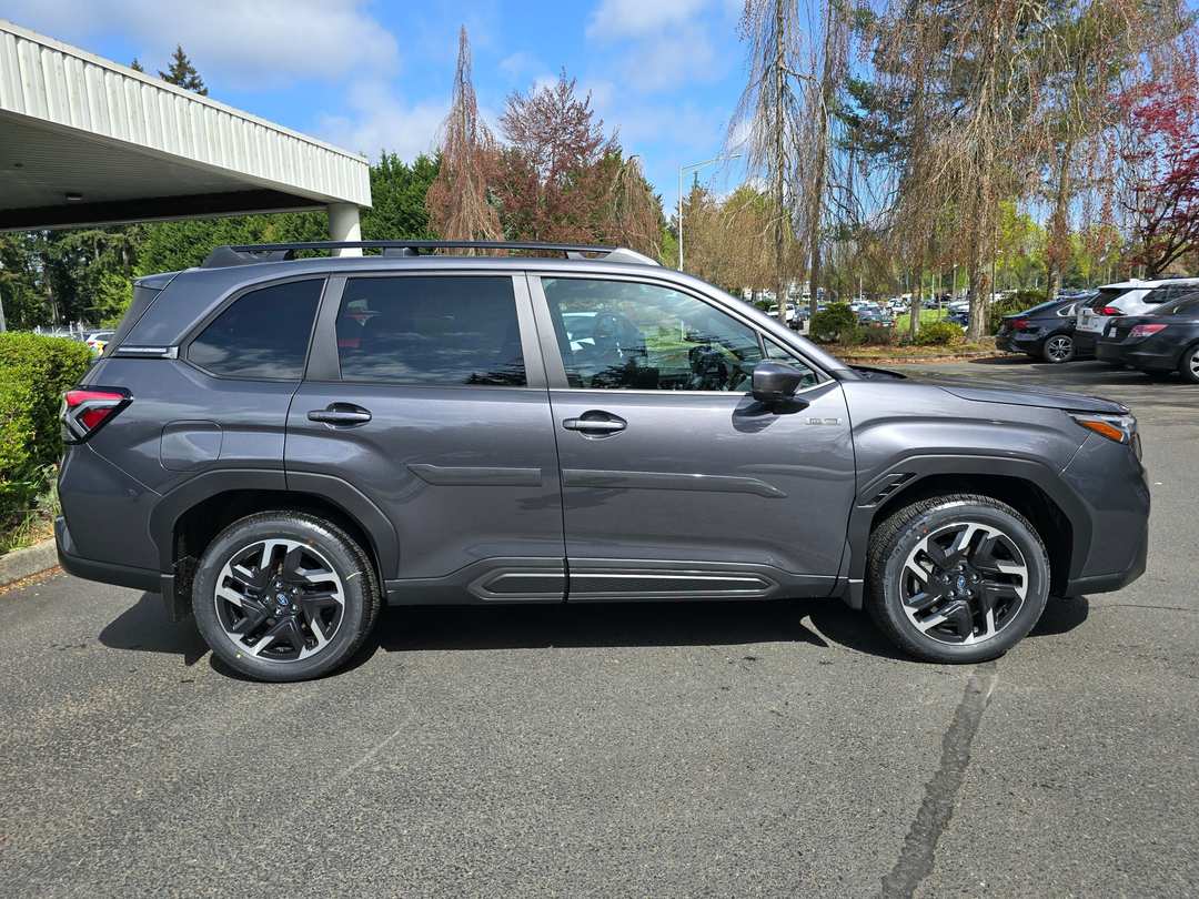 2026 Subaru Forester Limited Hybrid - Image 3