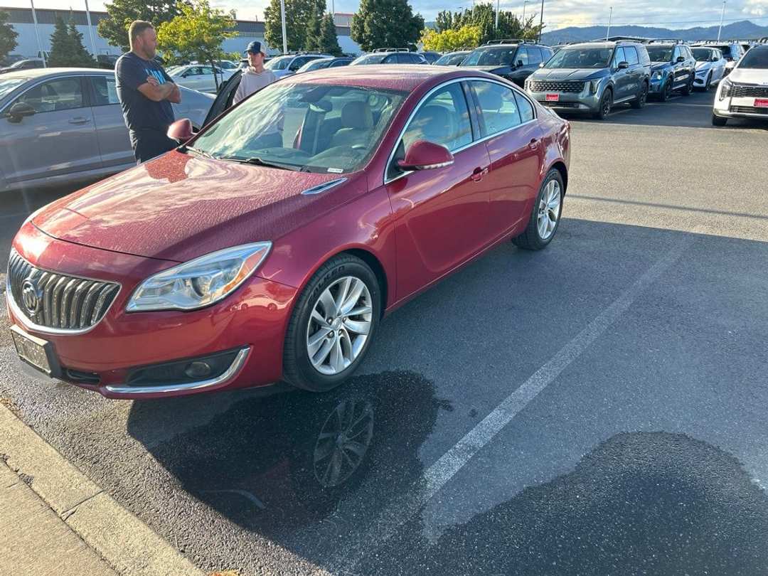 2015 Buick Regal Turbo/eAssist Premium I - Image 2