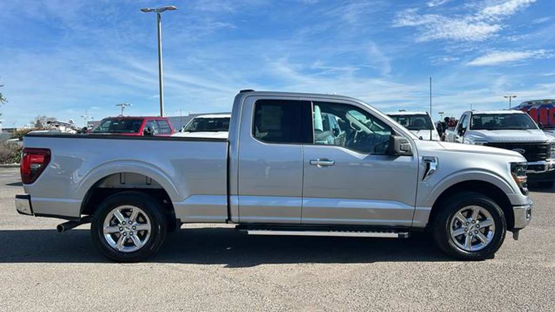 2024 Ford F-150 XLT - Image 2
