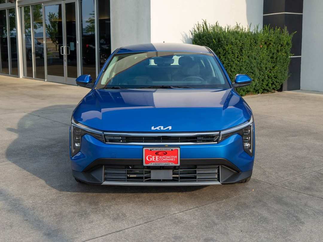 2026 Kia K4 EX - Image 2