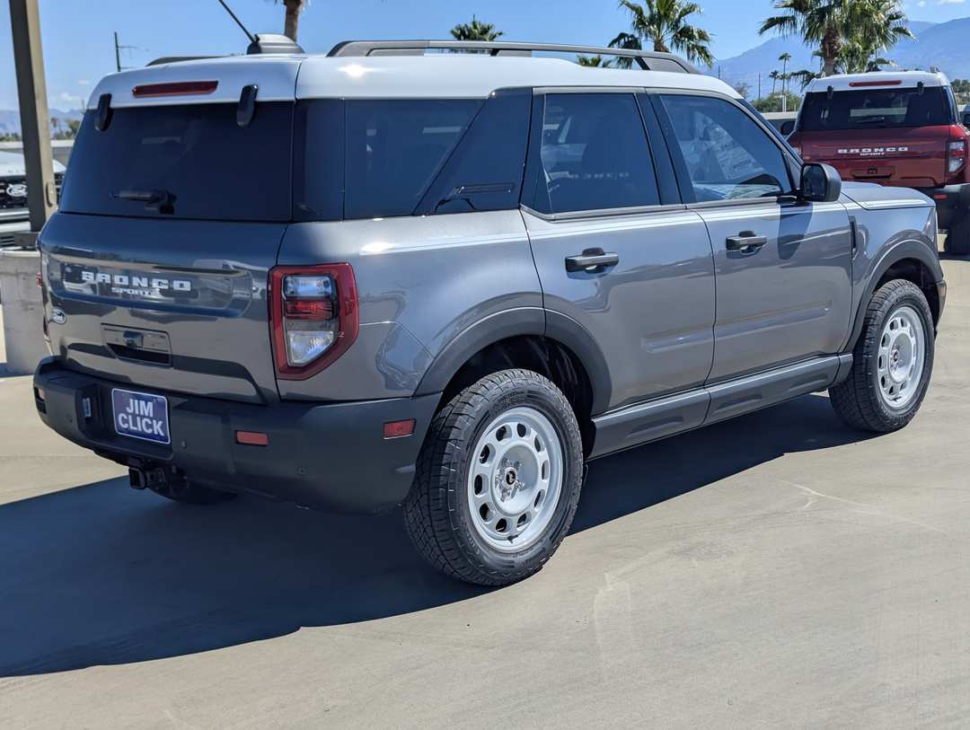 2026 Ford Bronco Sport Heritage - Image 2