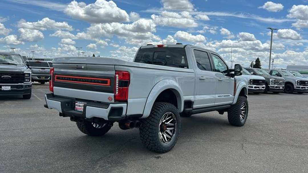 2026 Ford F-250Sd Lariat - Image 3