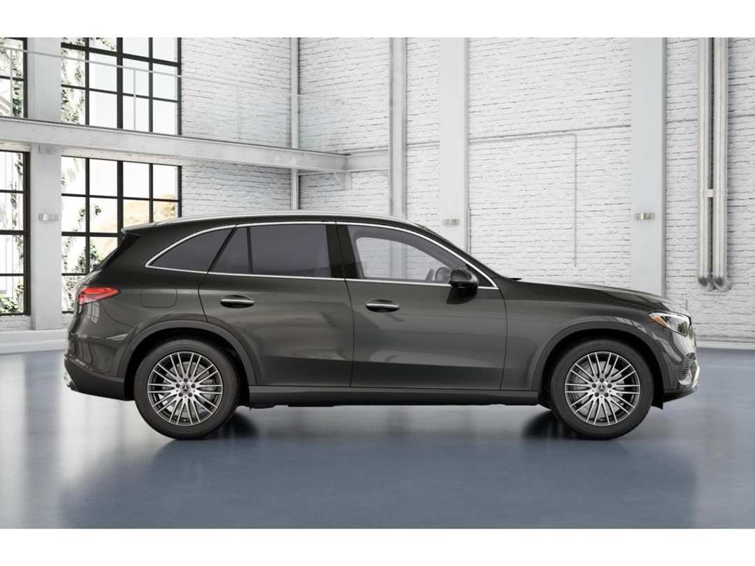 2026 Mercedes-Benz GLC 300 - Image 2